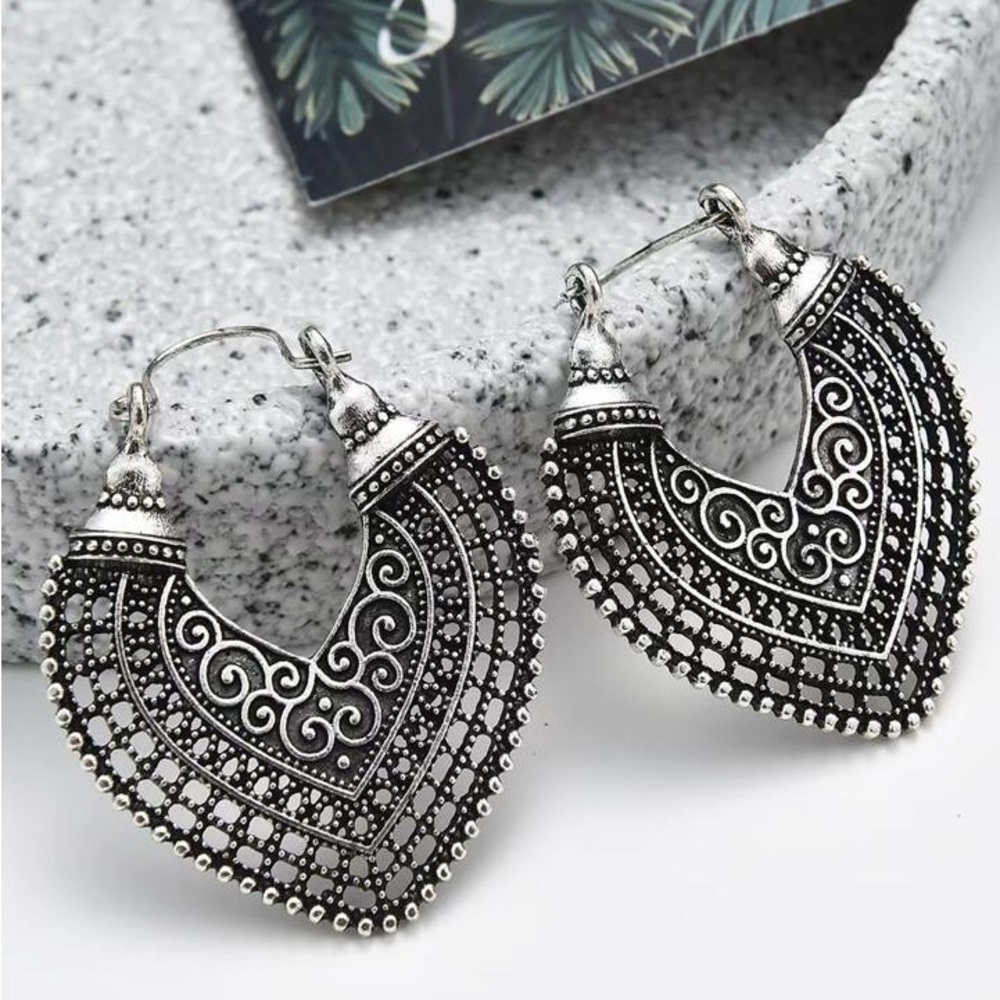 New Bohemian Summer Beach Cut Out Vintage Style Ethnic Drop Hoop Earrings - Picture 13 of 14